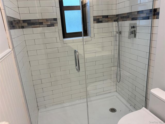 61 White Oak Street 5H, New Rochelle, NY 10801