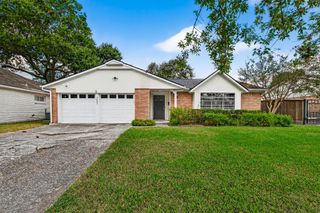 9402 Meadowcroft Drive, Houston, TX 77063