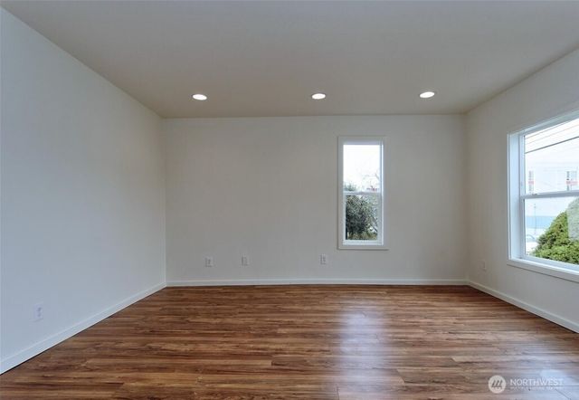 5045 37th Avenue S, Seattle, WA 98118