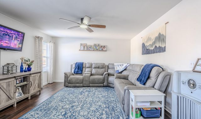 264 W Showalter Drive, Georgetown, KY 40324