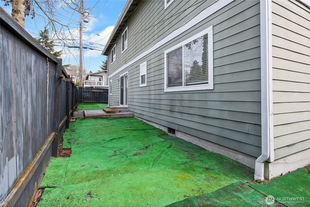 1215 S 8th Street, Tacoma, WA 98405