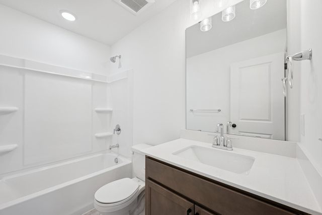 15185 116th Avenue N, Dayton, MN 55327