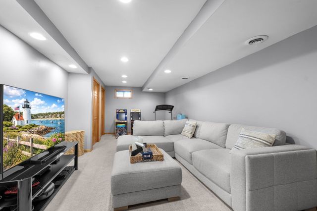 40 Sea Tower Drive, Bridgewater, MA 02324