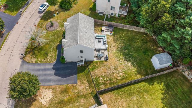 40 Sea Tower Drive, Bridgewater, MA 02324