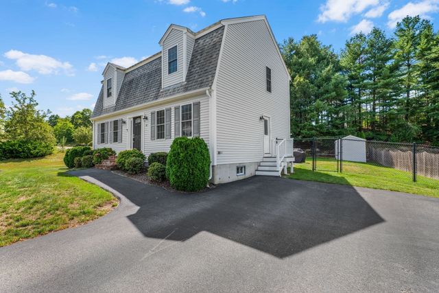 40 Sea Tower Drive, Bridgewater, MA 02324