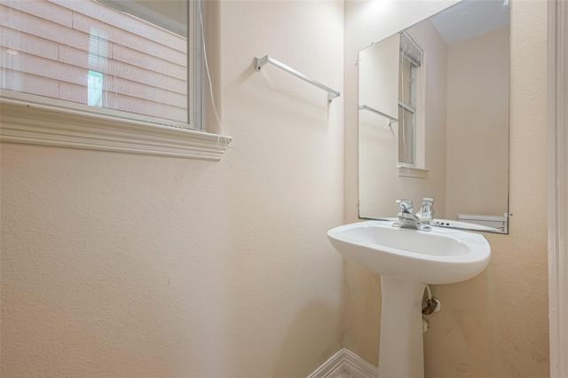 10355 Panther Point Drive, Houston, TX 77099