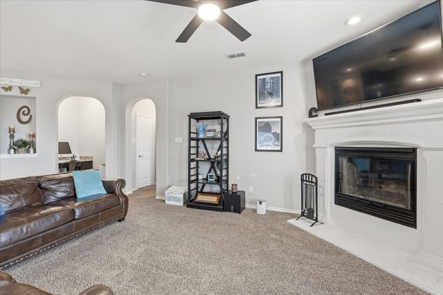 11500 Starlight Ranch Trail, Fort Worth, TX 76052