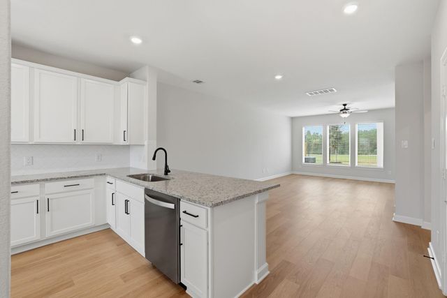 8814 New Jade Drive, Magnolia, TX 77583