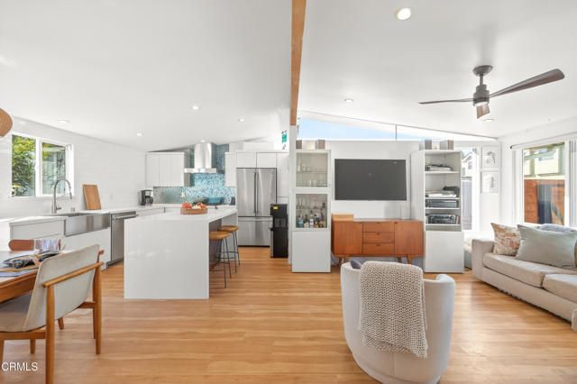 1040 Dover Lane, Ventura, CA 93001