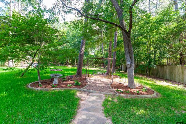 15082 Brookstone Dr, Flint, TX 75762