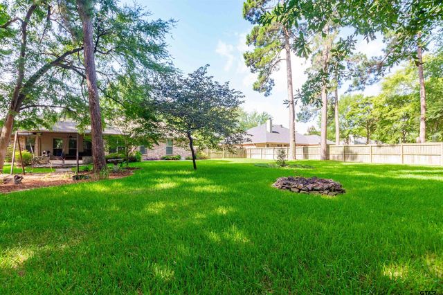 15082 Brookstone Dr, Flint, TX 75762