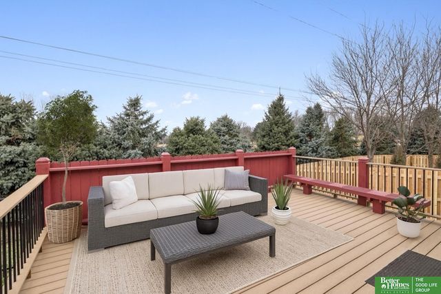 18721 Mason Street, Elkhorn, NE 68022