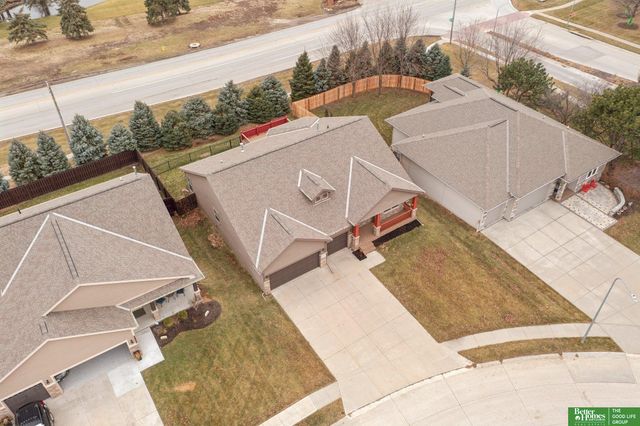 18721 Mason Street, Elkhorn, NE 68022