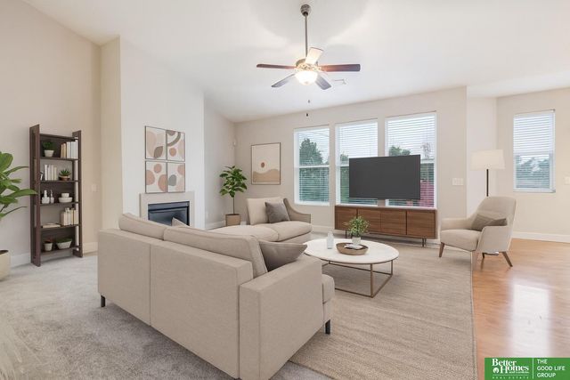 18721 Mason Street, Elkhorn, NE 68022