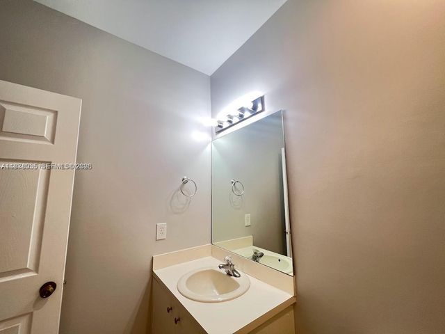 11243 SW 230th Ter 0, Miami, FL 33170