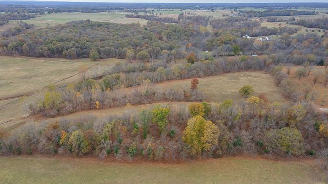 13775 Rocky Comfort Road, Gentry, AR 72734