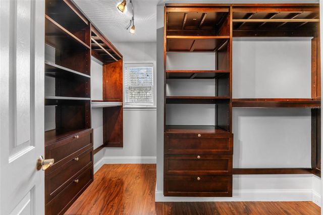 9135 MIRAH WIND PLACE, Land O Lakes, FL 34638