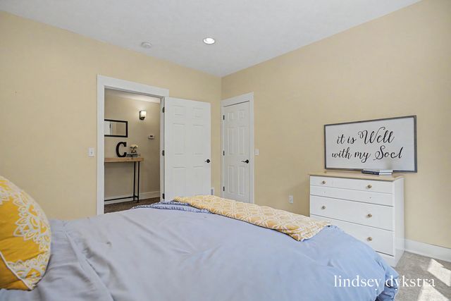 4635 Leighton Lakes Drive, Wayland Twp, MI 49348
