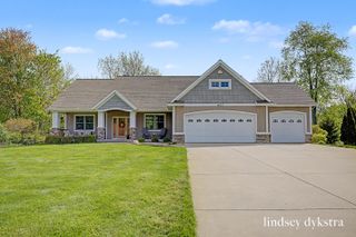 4635 Leighton Lakes Drive, Wayland Twp, MI 49348