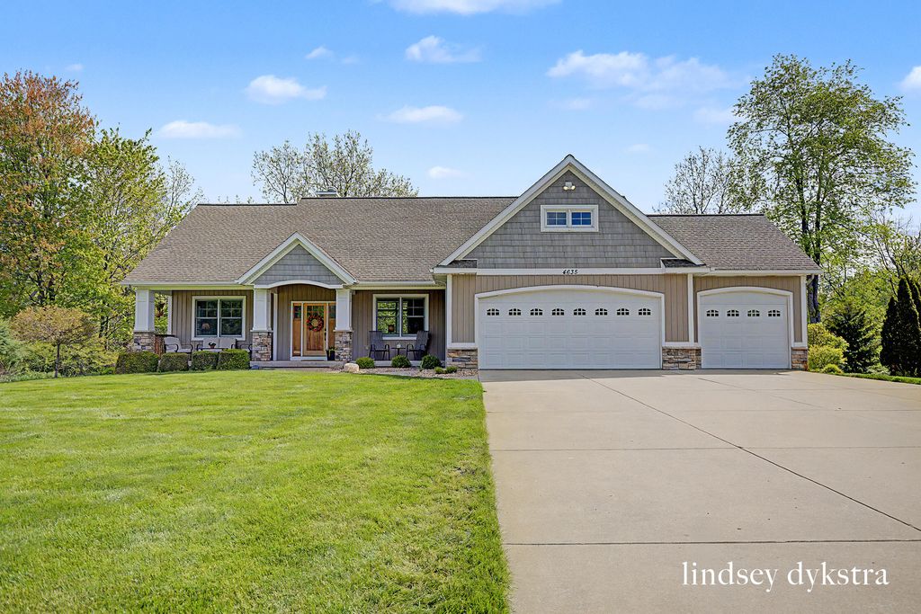 4635 Leighton Lakes Drive, Wayland Twp, MI 49348