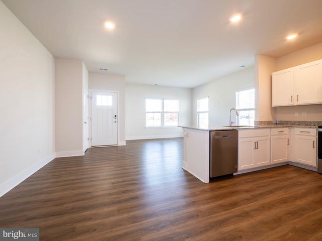 109 NOOTKA WAY, Winchester, VA 22602