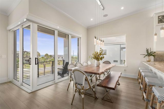 3538 N OCEAN SHORE BOULEVARD, Palm Coast, FL 32137