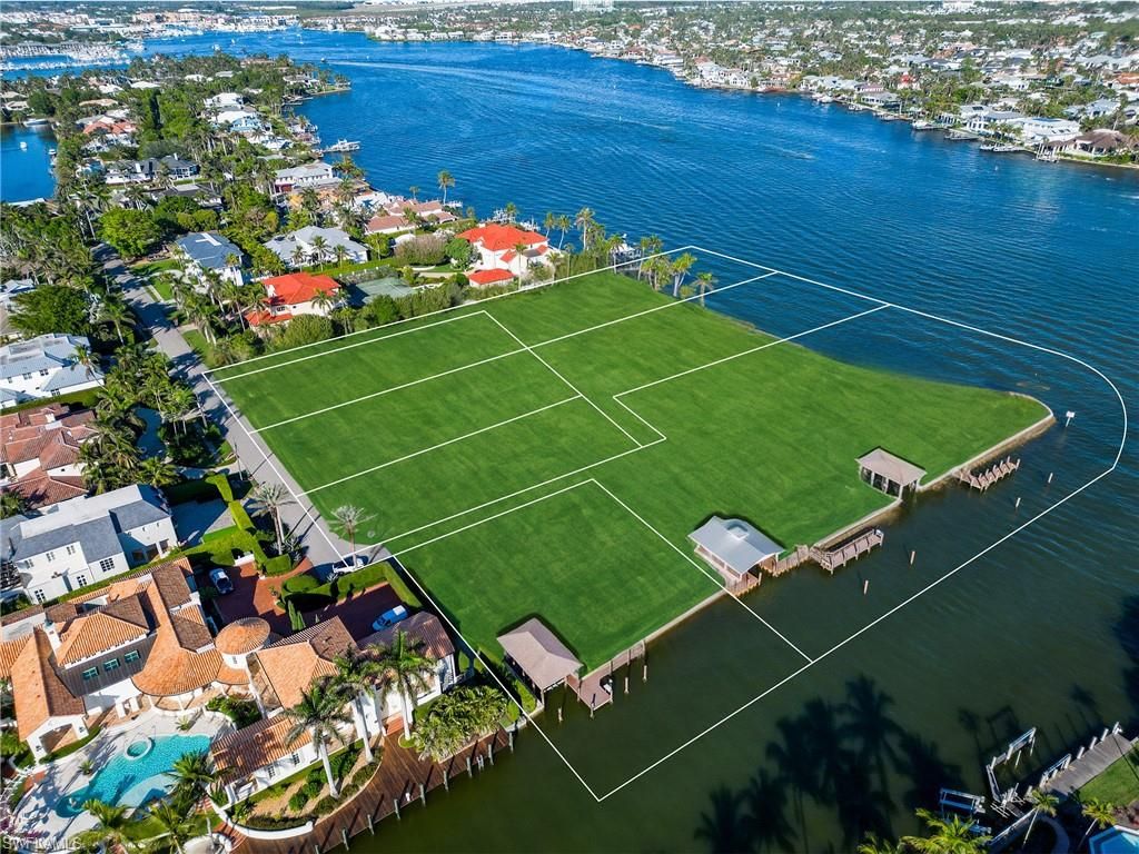 820 Jamaica LN, NAPLES, FL 34102 — exterior