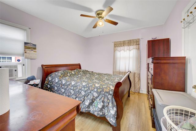 80 Wellington Road S, West Hempstead, NY 11552