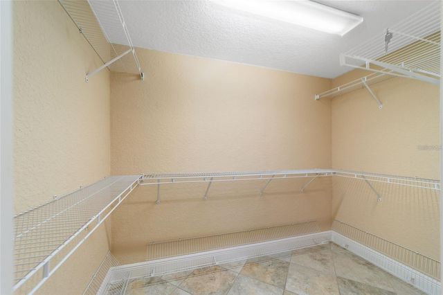 4 MALAUKA PASS PLACE, Ocklawaha, FL 32179