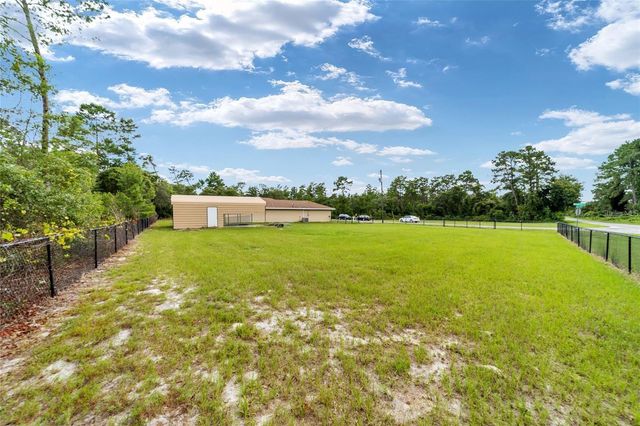 4 MALAUKA PASS PLACE, Ocklawaha, FL 32179