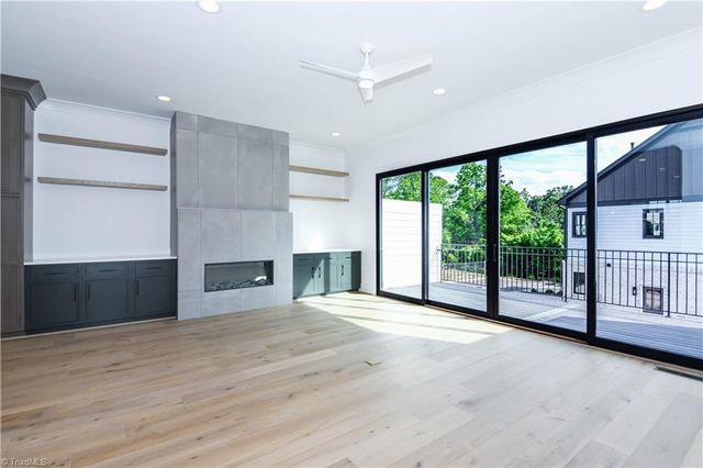 3235 W Friendly Avenue, Greensboro, NC 27408