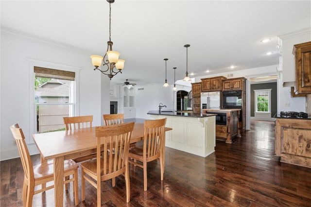 17850 NW 130th Terrace, Platte City, MO 64079
