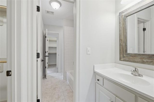 17850 NW 130th Terrace, Platte City, MO 64079