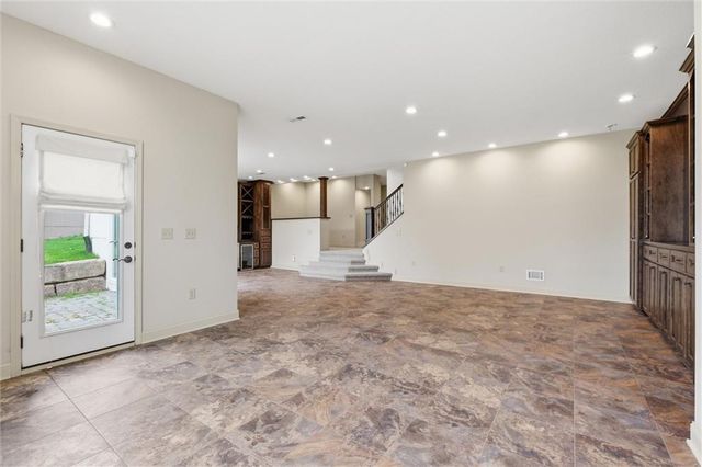 17850 NW 130th Terrace, Platte City, MO 64079