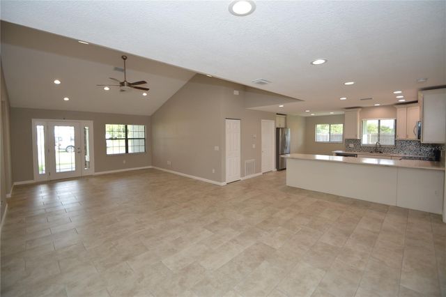 17 EVANSVILLE LANE, Palm Coast, FL 32164