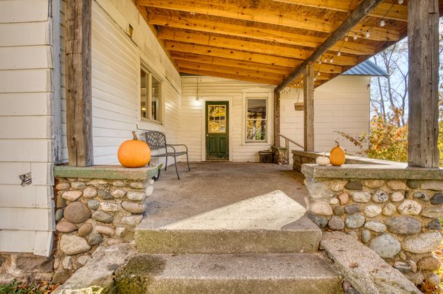 300 N East Street, Deerfield Twp, MI 49336