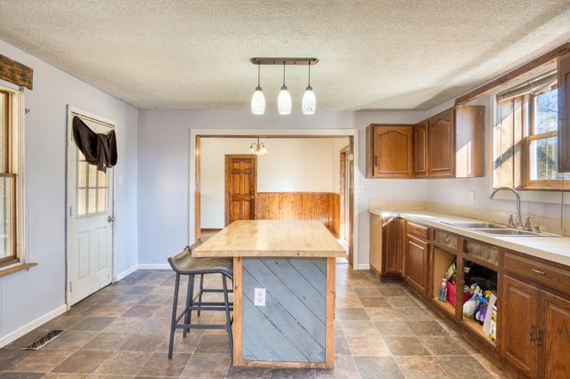 300 N East Street, Deerfield Twp, MI 49336