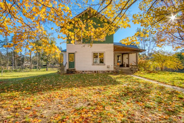 300 N East Street, Deerfield Twp, MI 49336