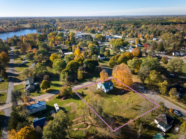 300 N East Street, Deerfield Twp, MI 49336