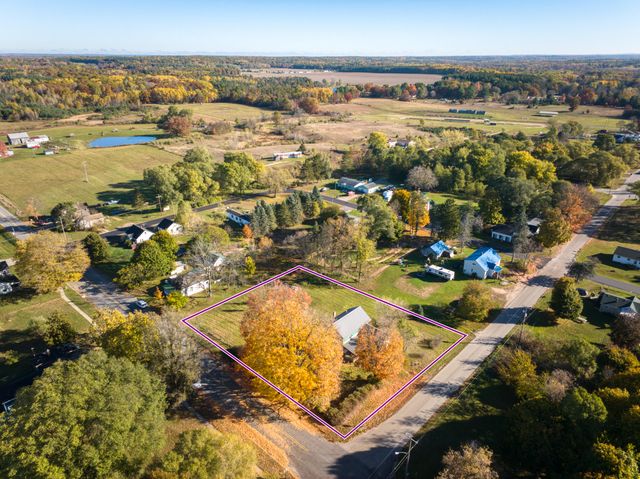 300 N East Street, Deerfield Twp, MI 49336