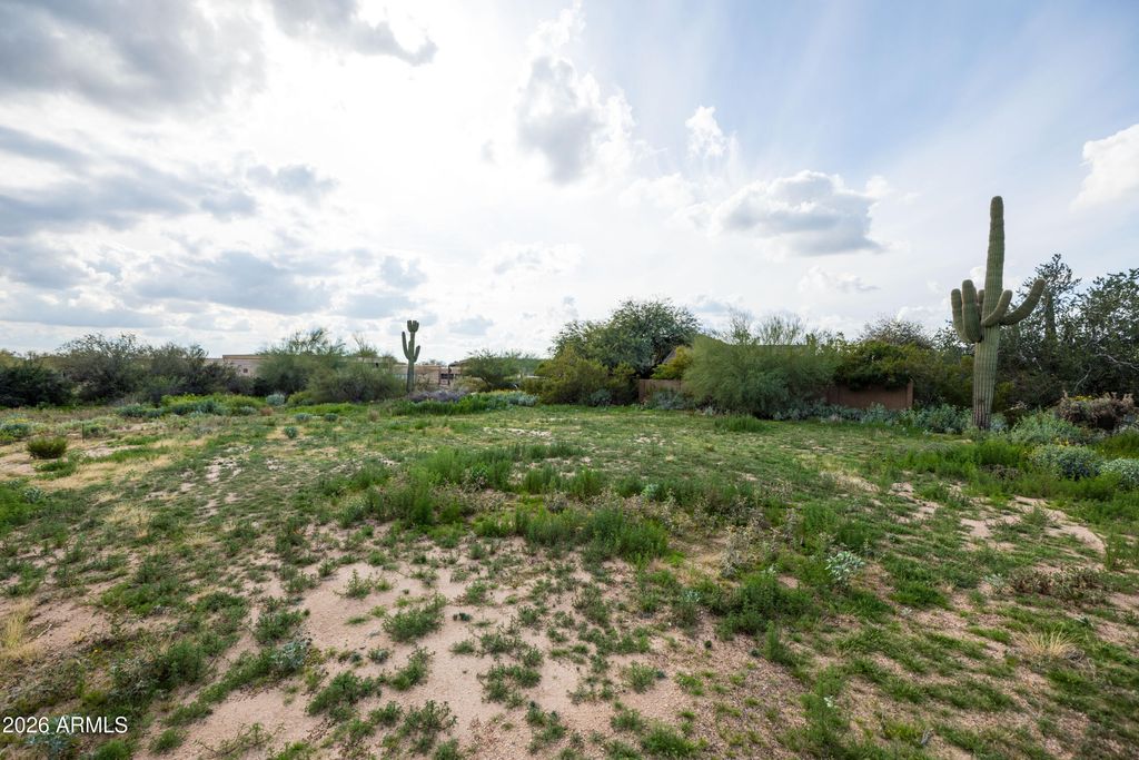 Image 15 of property listing at 6382 E CALLE DE MANDEL Drive '-', Scottsdale, AZ 85266