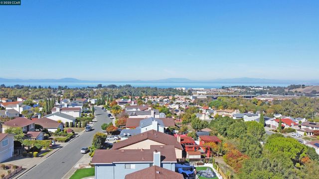 199 Starling Way, Hercules, CA 94547