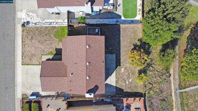 199 Starling Way, Hercules, CA 94547