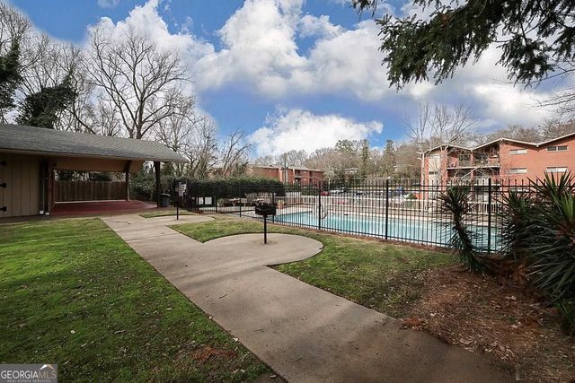 250 Little Street B302, Athens, GA 30605