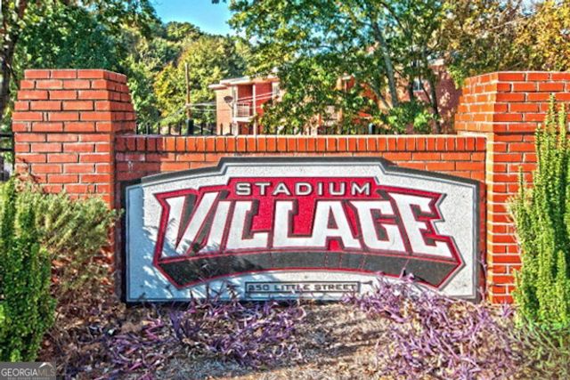 250 Little Street B302, Athens, GA 30605