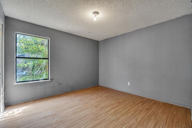 308 Clear Springs Drive, Mesquite, TX 75150
