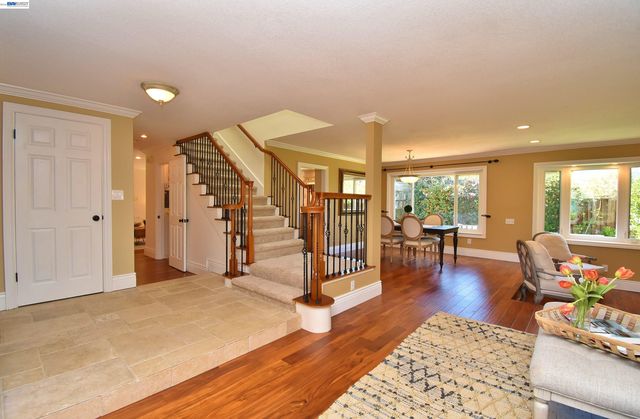 1626 Harlan Dr, Danville, CA 94526