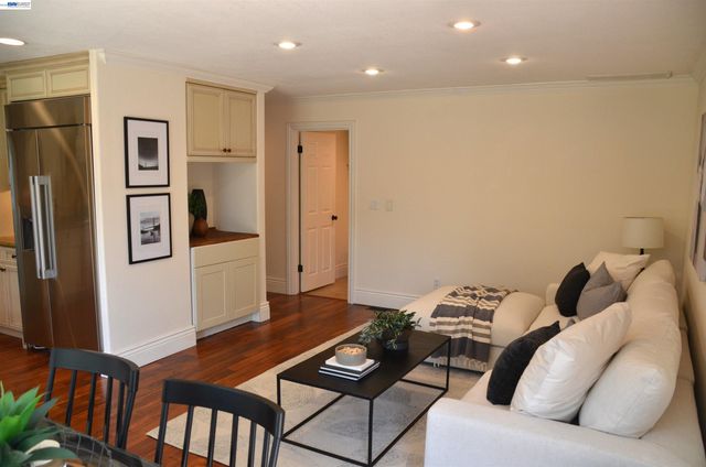 1626 Harlan Dr, Danville, CA 94526