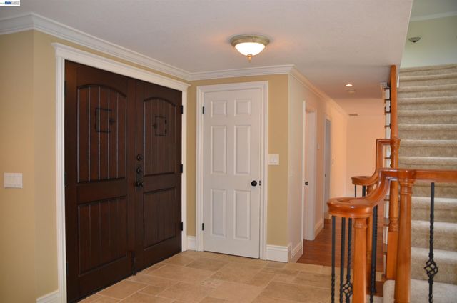 1626 Harlan Dr, Danville, CA 94526