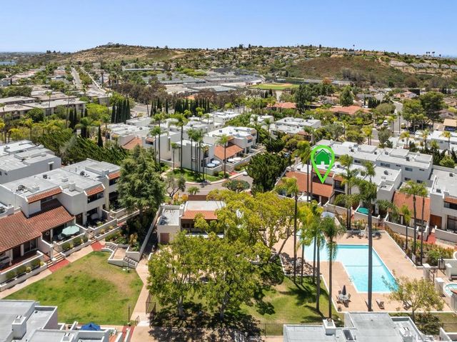 6786 Caminito Del Greco, San Diego, CA 92120